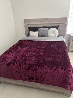 Grey Queen Bedroom set