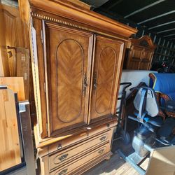 Armoire TV Cabinet With 3 Drawers (2pc)