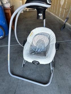 Baby bouncer