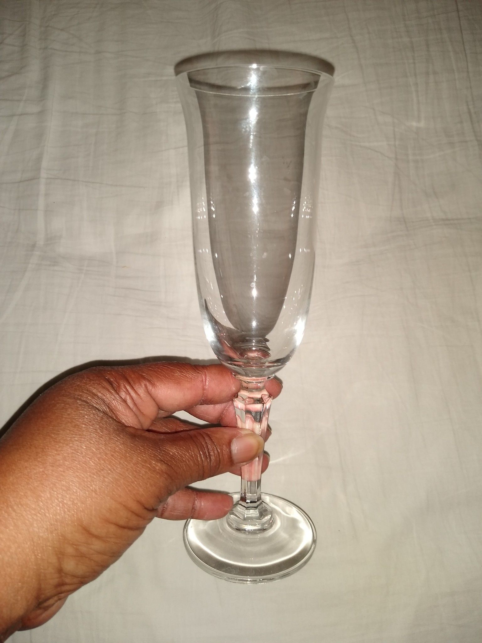 $10 Crystal Champagne Flutes (2)