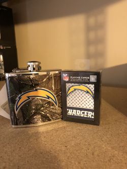 San Diego Charges playing cards and 6 oz stainless steel flask