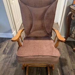 Wood Glider Chair Dusty Rose