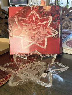 Brand New Star Shaped Serving Tray