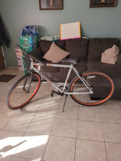 Thruster Sequence Bike