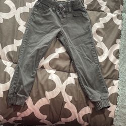 Grey Levi’s Toddler Size 4 Reg