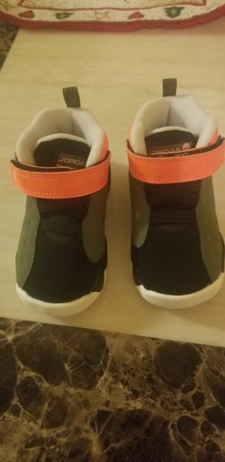 Jordan boys jump man II size 6m