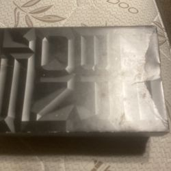 Lebron James XV Black Gum Size 5 y (GS)