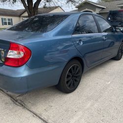 2004 Toyota Camry