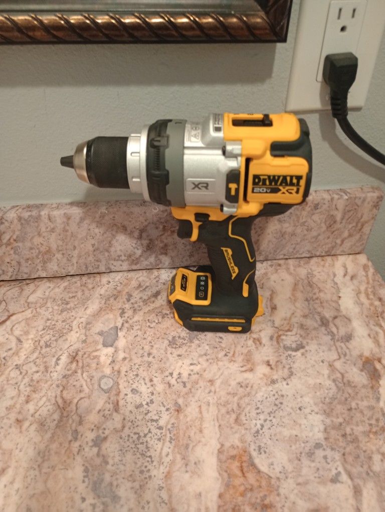 Dewhalt Rotary Hammer Drill Tool Only