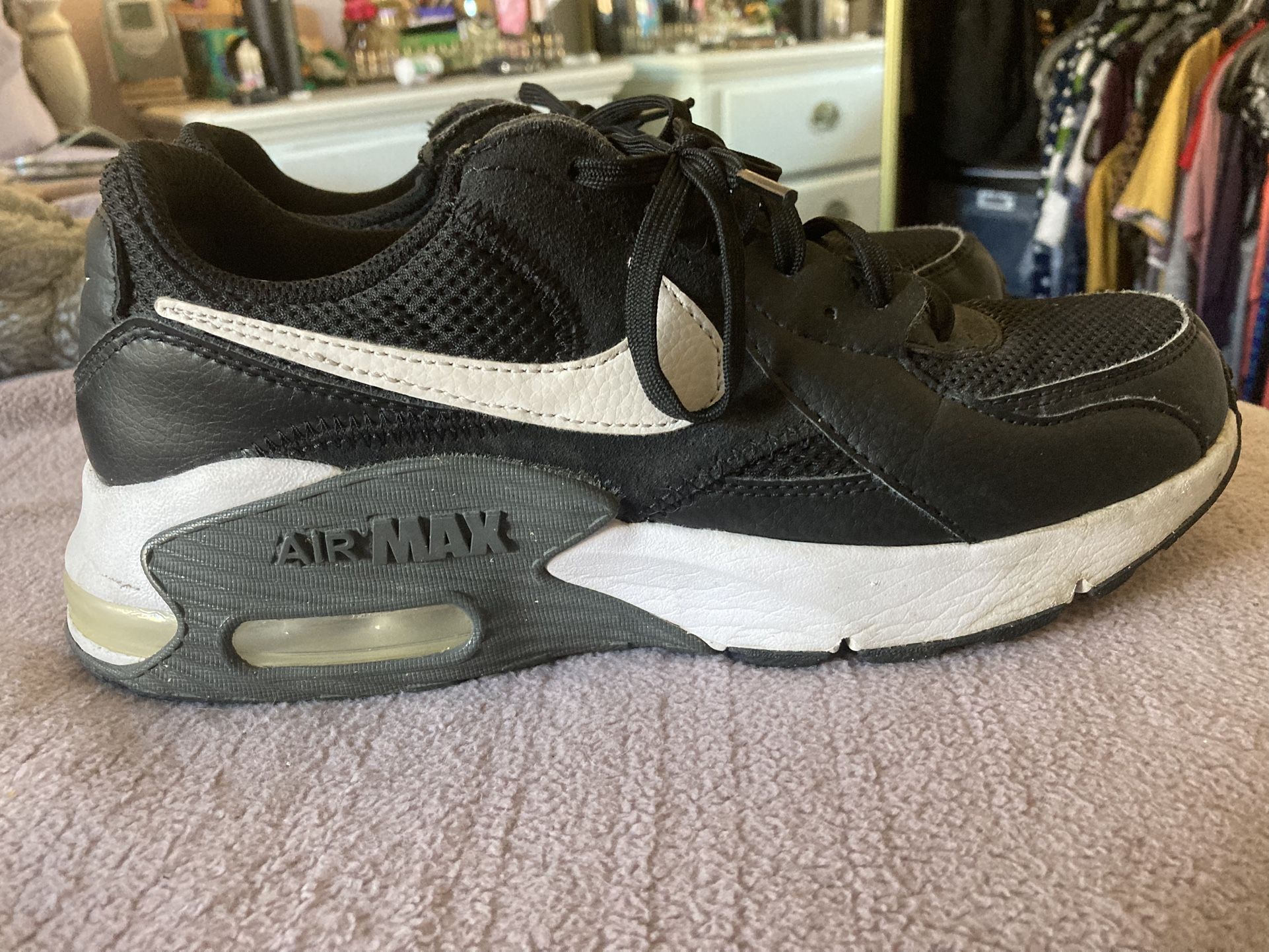 NIKE Air MAX Excee