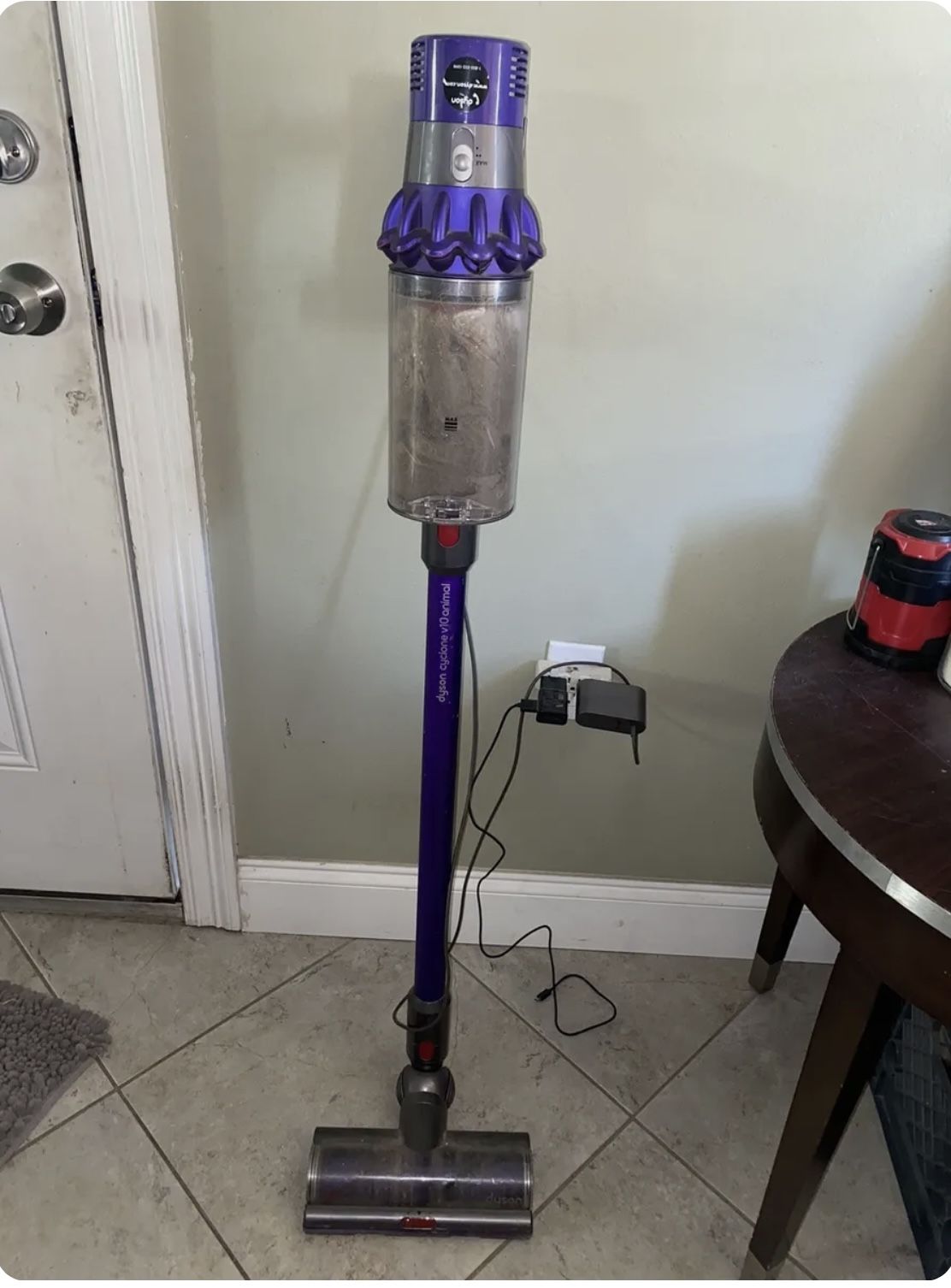 Dyson V10 Animal Cordless Vacuum Cleaner