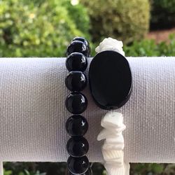 Stretch Bracelets/Beaded Stacked Bracelet/Bohemian/Vintage/Faceted Bracelet/Black Bracelet/White Shell Bracelet/Bangle/Black Bracelet