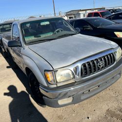 2004 Toyota Tacoma 