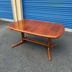 Mid Century Modern Teak Dining Table With Fold Out Leaf