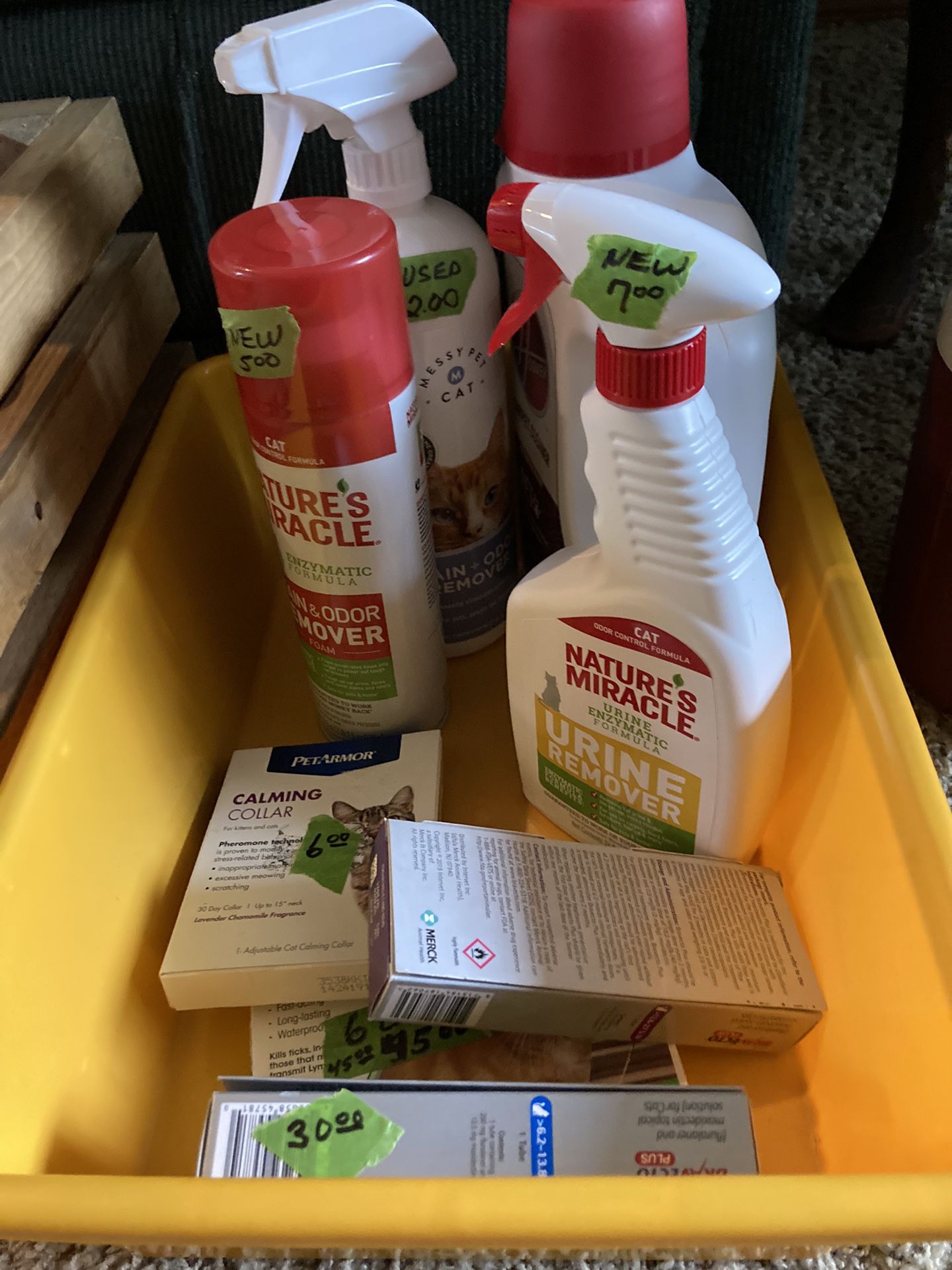 Carpet Cleaner Natures Miracle for Sale in Puyallup, WA OfferUp