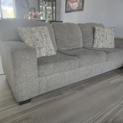 Sofa/couch