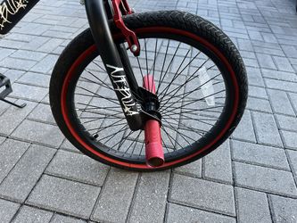 Razor boy's hotsell nebula bmx bike