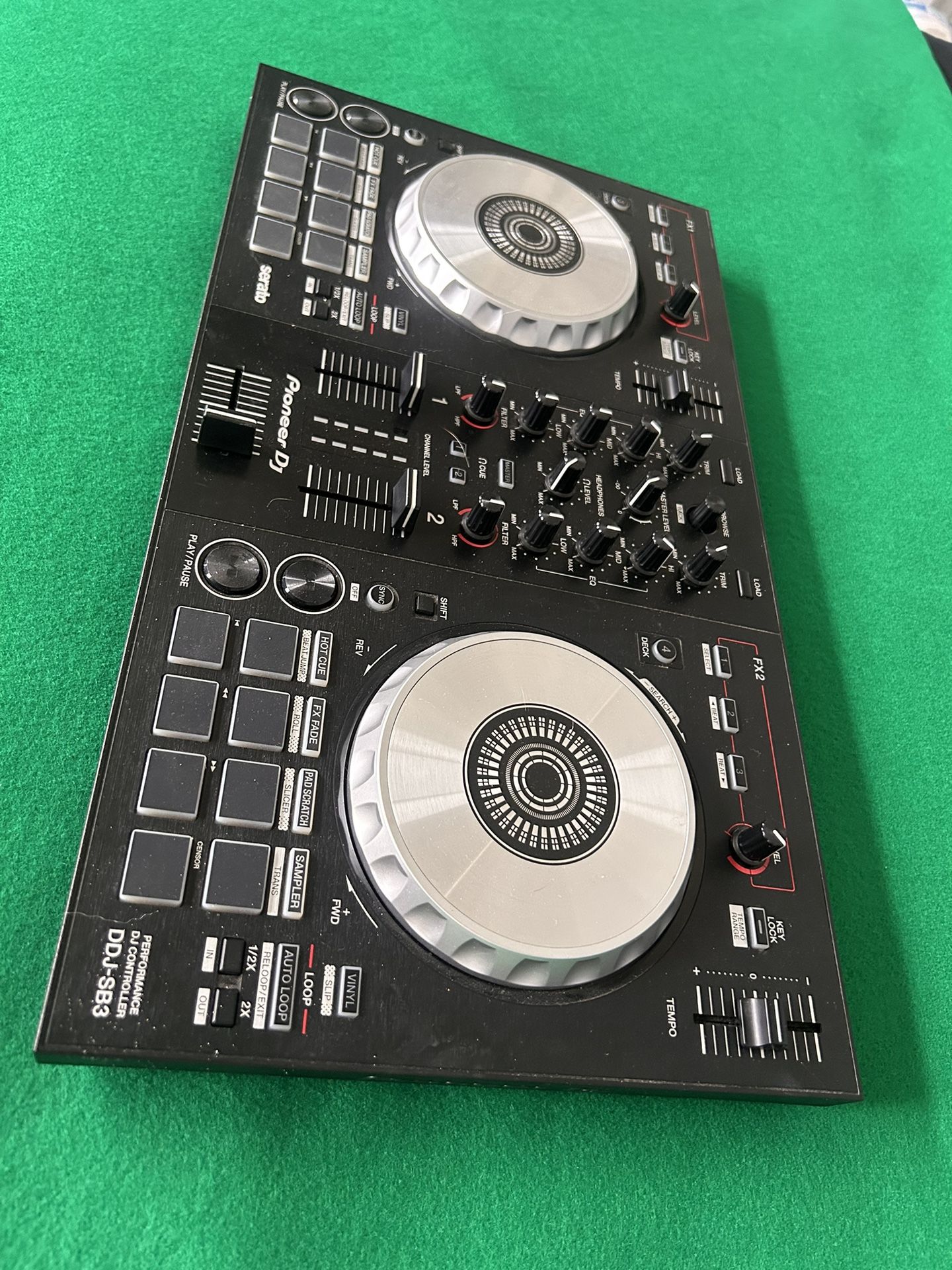 Pioneer DDJ-SB3 DJ Controller