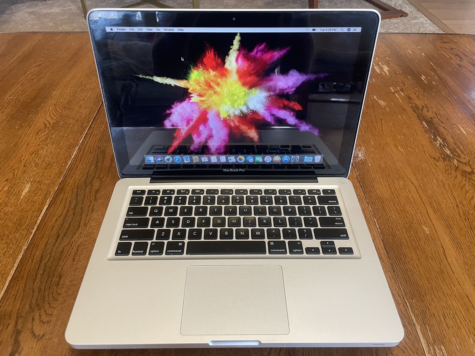 13” Unibody MacBook Pro 2.5i5 8r 500hd / 2012 *Adapter included
