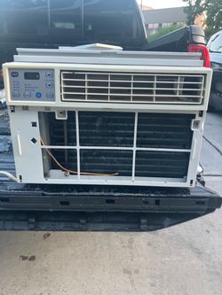 GE 6,300 btu window ac