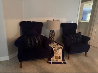 Chairs -table-lamp and round table