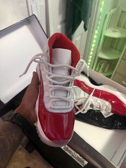 🔥 AIR JORDAN 11 “CHERRY” 🔥