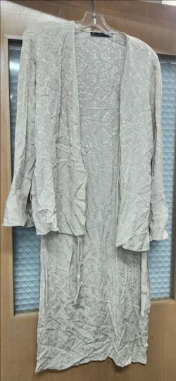 Zara Basic Cover Up Size Small