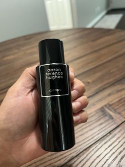 Aaron Terrence Hughes guapo cologne