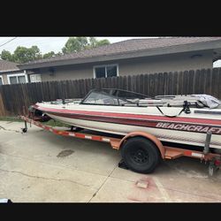 1988 Reinell Beachcraft Boat 