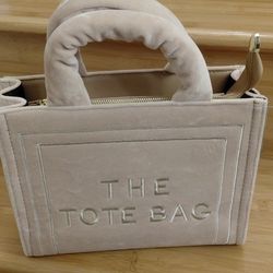 Brand New Tote Crossbody Bag Aesthetic Velour Elegant Letter Print Ladies Shoulder Bag 