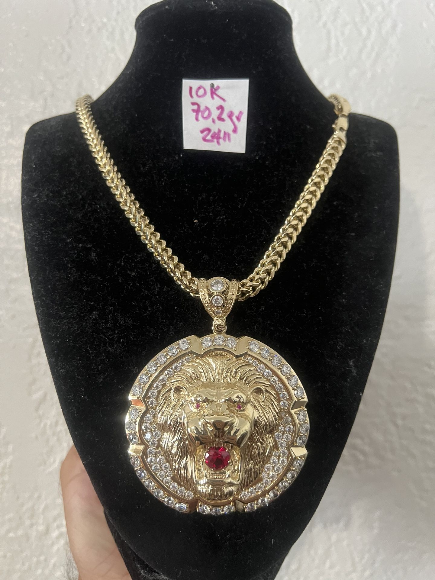 10K Yellow Gold Franco Chain and Pendant CUBIC ZIRCONIUM STONES 70.2Gr 24 Inches Long