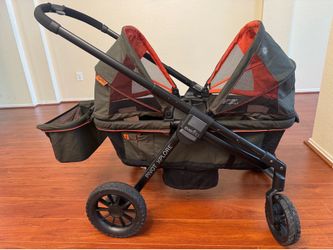Evenflo Pivot Explore All-terrain stroller wagon