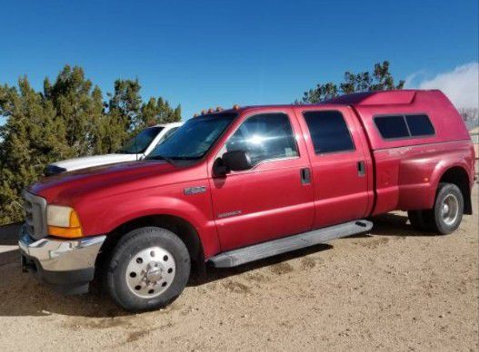 Leer Camper Shell Ford F250 F350 For Sale In Lancaster Ca Offerup