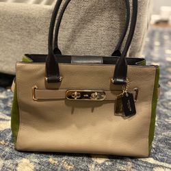 Coach Tote