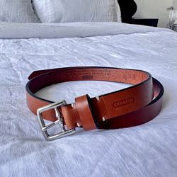 Tan Coach women’s belt, size small