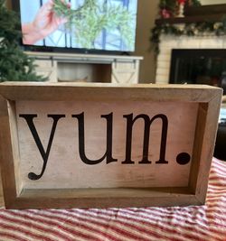 Yum Sign