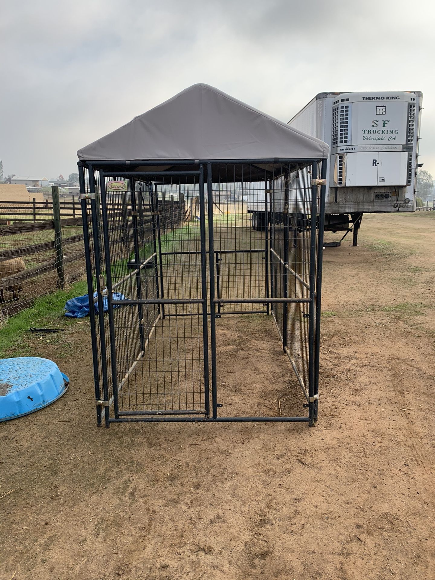 Dog Kennel From Tractor Supply for Sale in Clovis, CA OfferUp