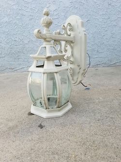 Outdoor light used