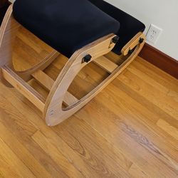 Kneeling Chair