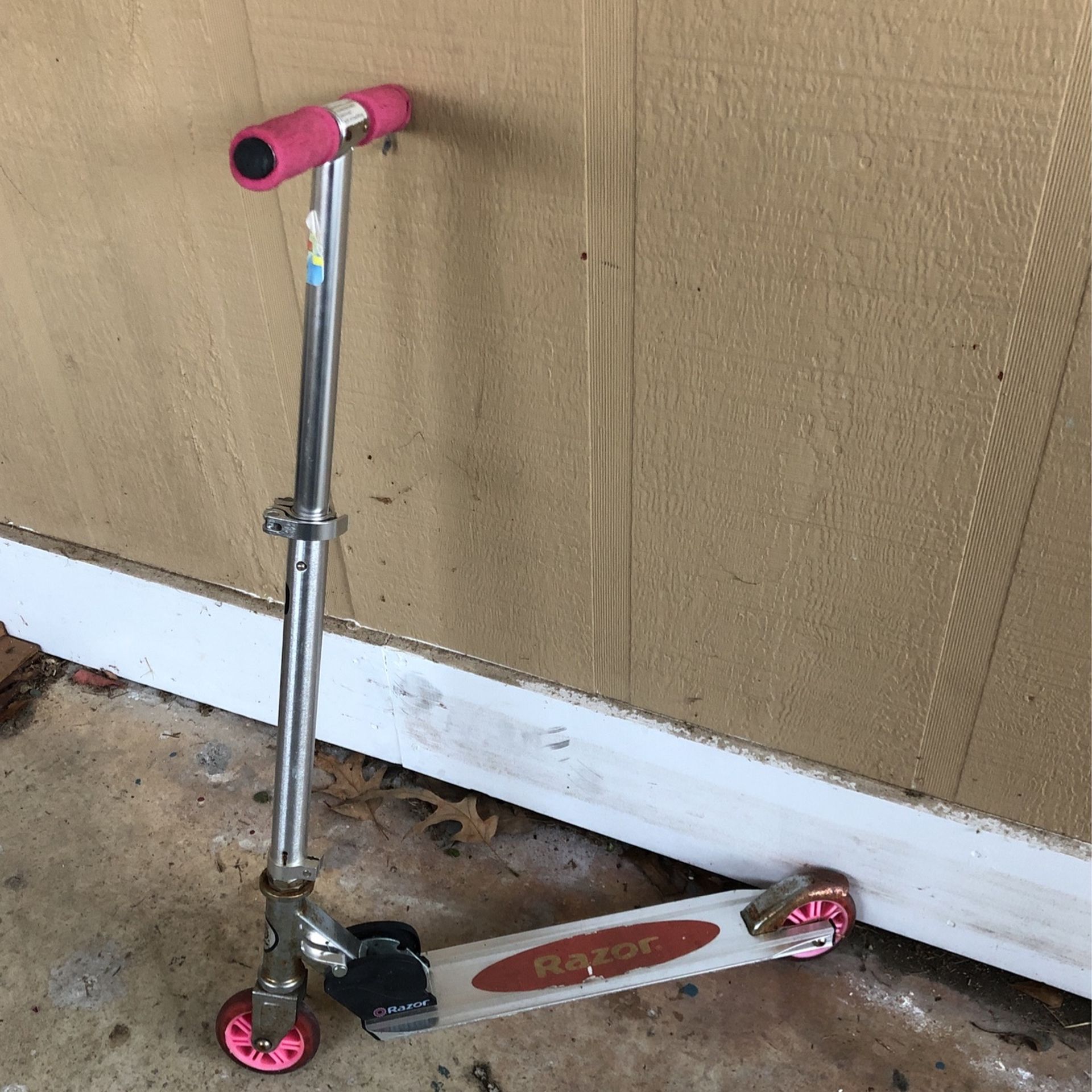 Kick Scooter $5