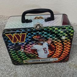 NFL 2025 Panini Revolution Football Jayden Daniels Trading Card COLLECTOR LUNCH Tin