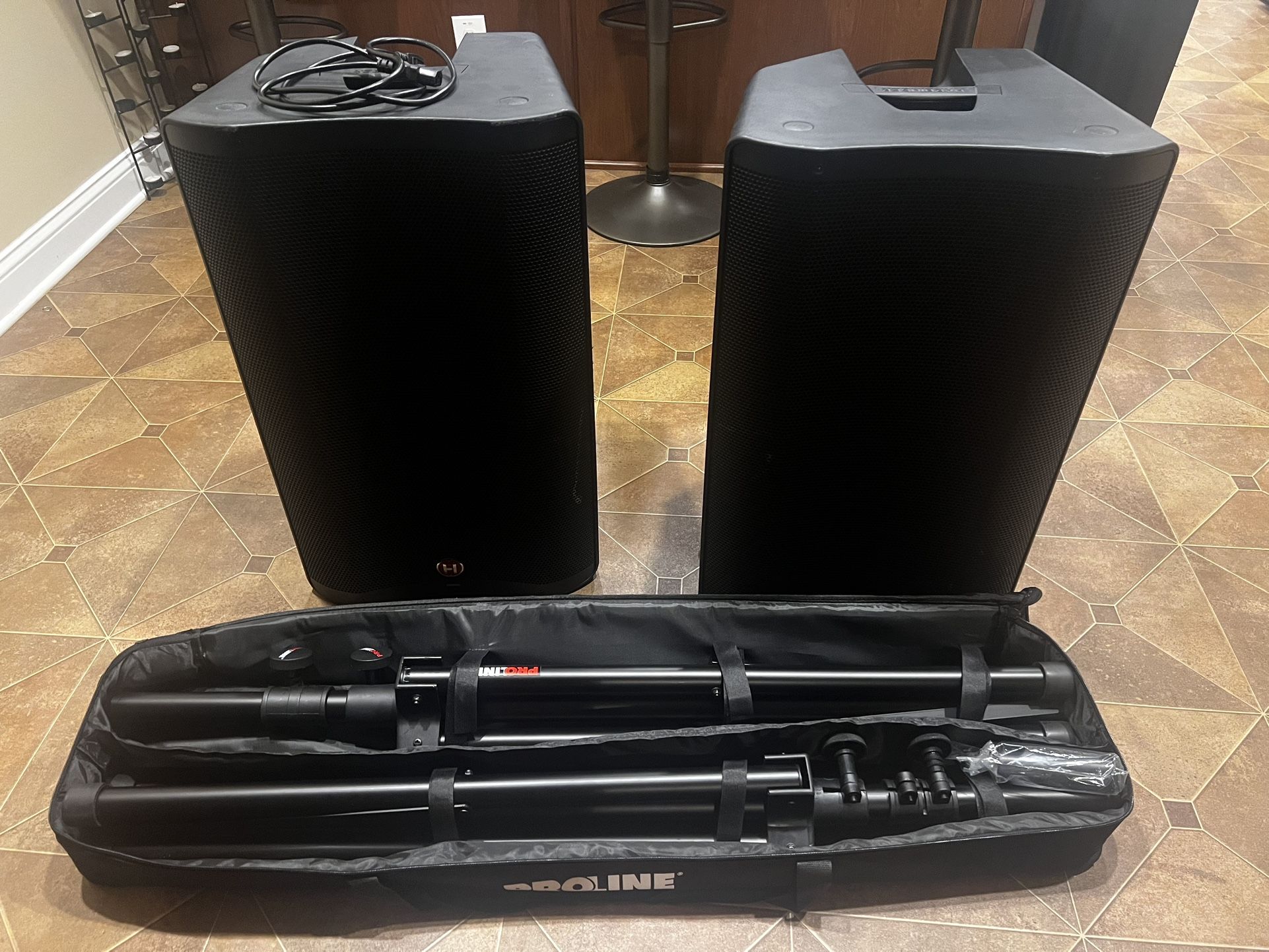 15 Inch Harbinger Speakers