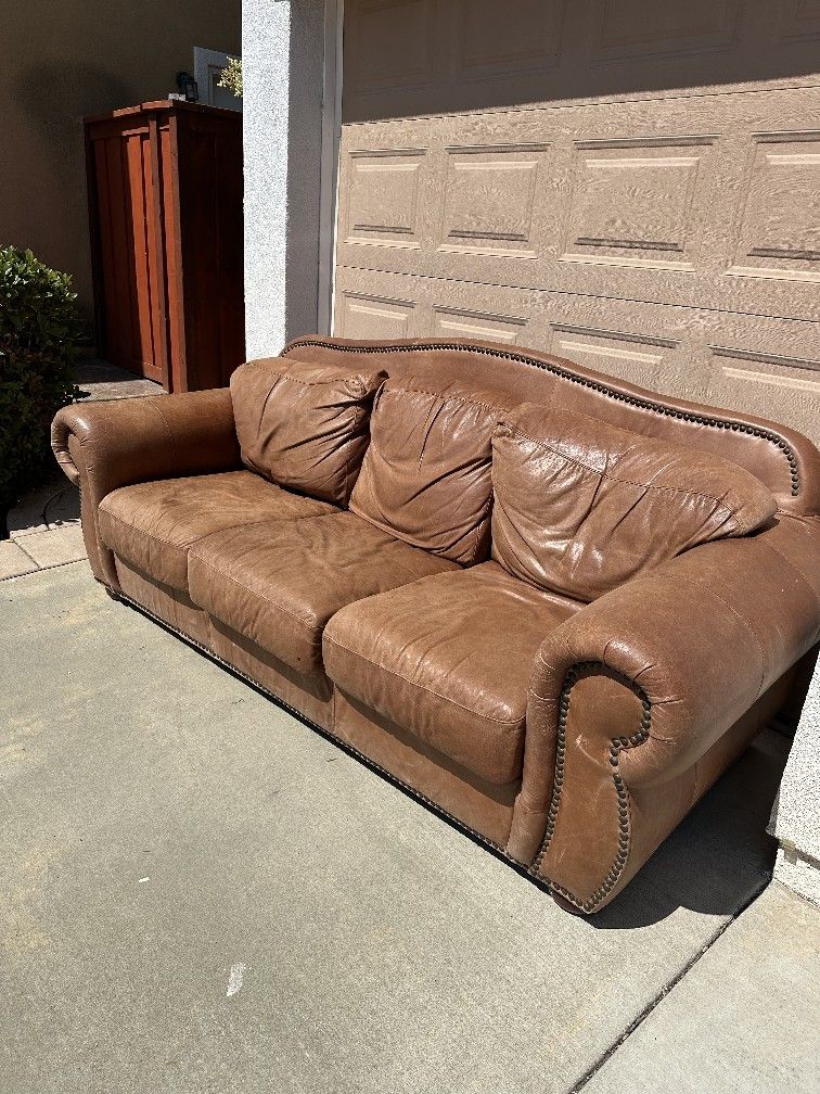 Free Couch