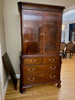 Antique chest/cabinet