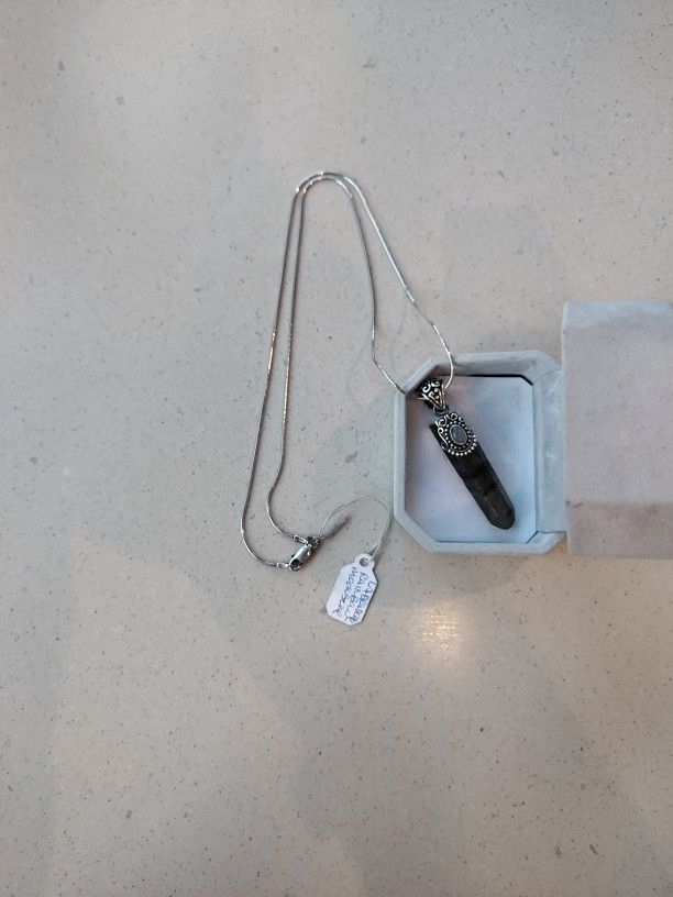 Pure sterling Silver Chain And  Pendant With Labrodite moisenite 