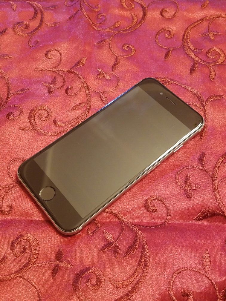 Iphone 6 - for parts: read description