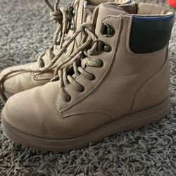 Cat And Jack Boots Size 1