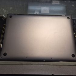 Apple MacBook Pro