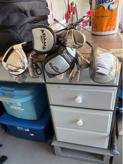 Woman’s Adams golf clubs. (Full set)