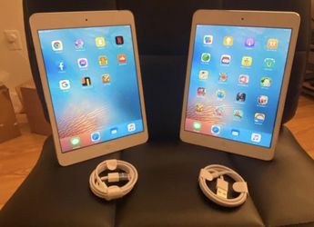 2 APPLE IPAD MINI 